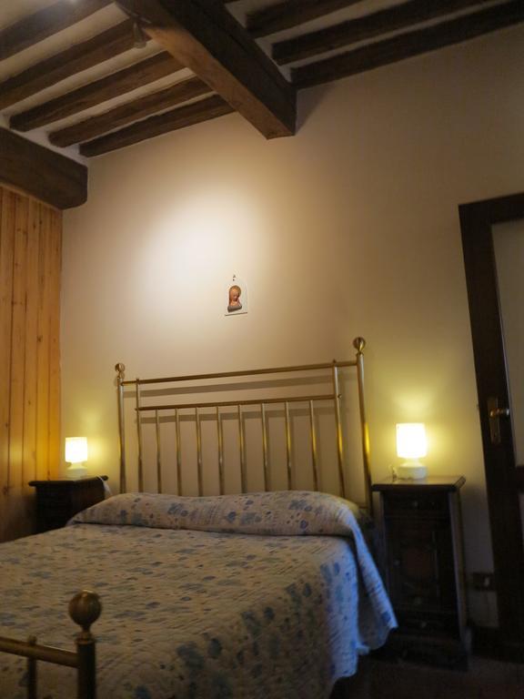 הוילה Castiglione dʼOrcia Le Pietre Antiche מראה חיצוני תמונה